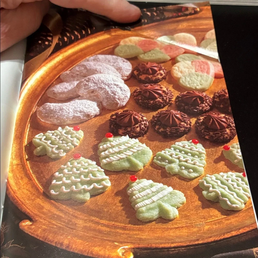 Treasury of Christmas Recipe cookBook Set